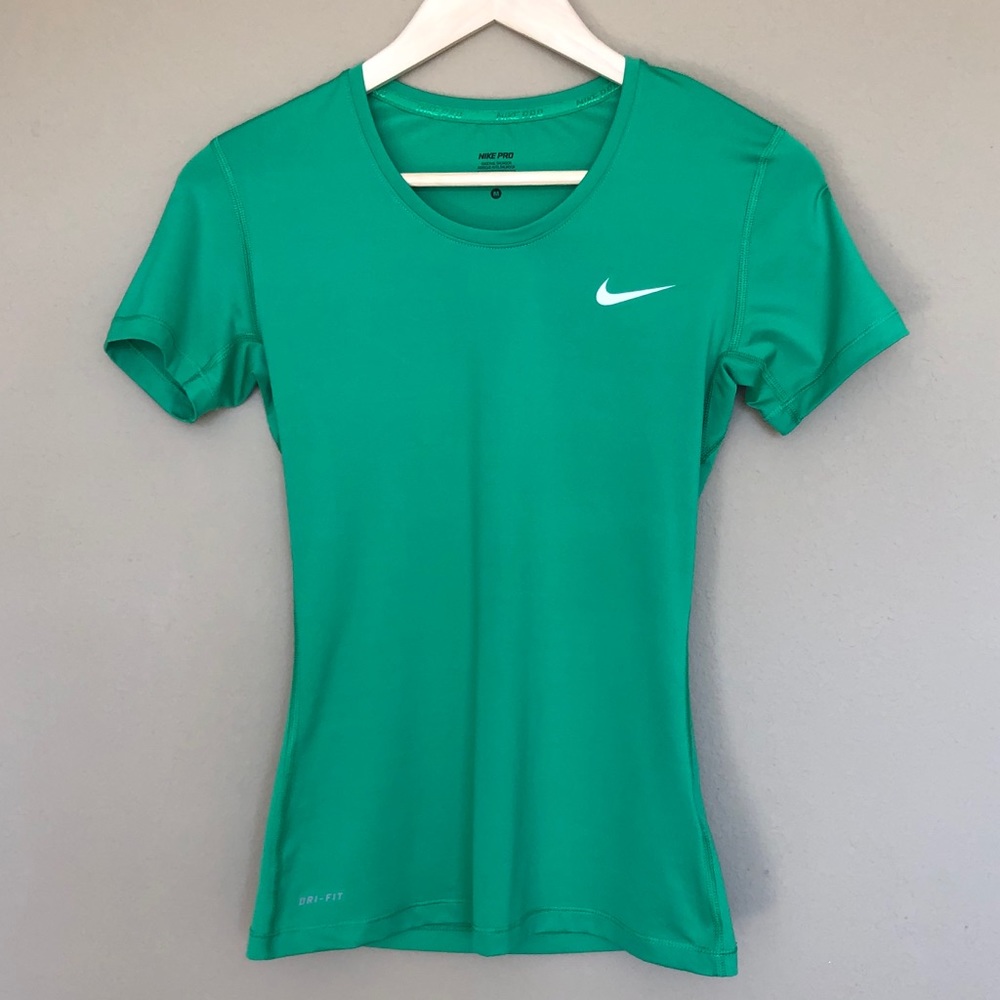 Women’s Nike Dri-FIT Fitted Tee